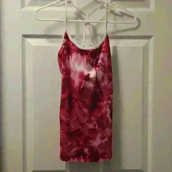 Women's pink tie dye workout top.  SZ MED by Tek gear. - Picture 1 of 3
